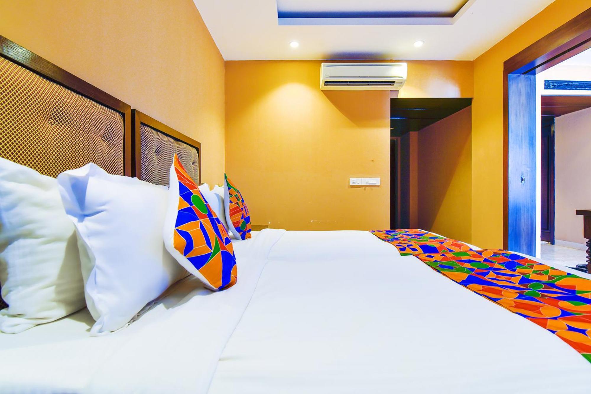 Fabhotel Prime The King'S Court - Nr Calangute Beach Eksteriør billede