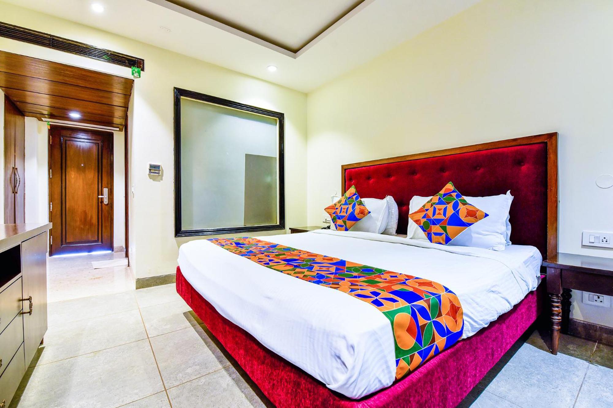 Fabhotel Prime The King'S Court - Nr Calangute Beach Eksteriør billede