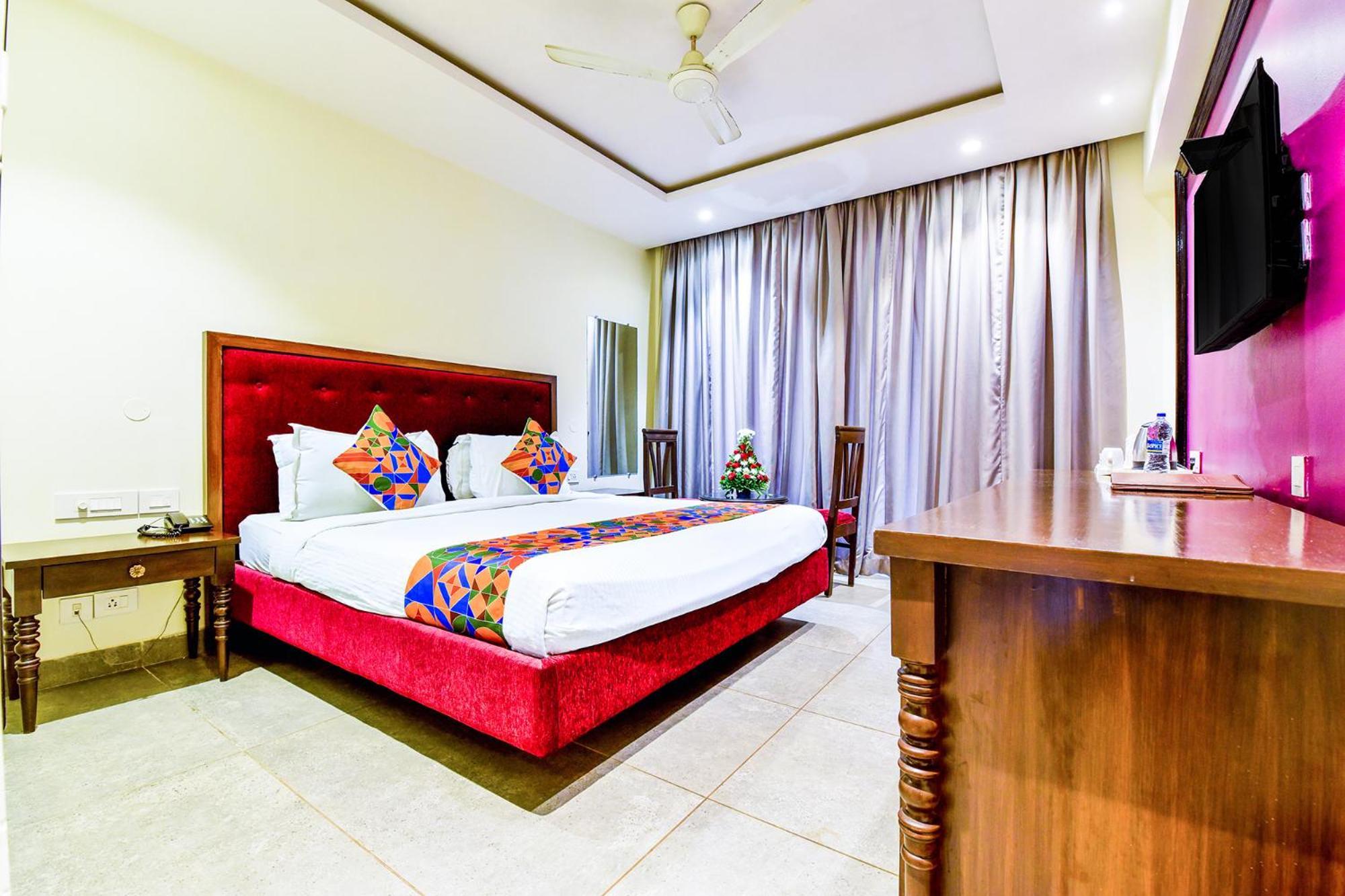 Fabhotel Prime The King'S Court - Nr Calangute Beach Eksteriør billede